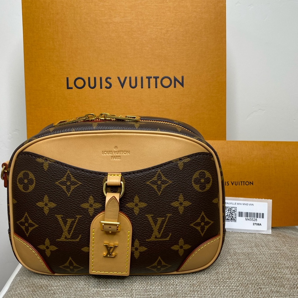 Authentic Louis Vuitton Deauville Mini bag